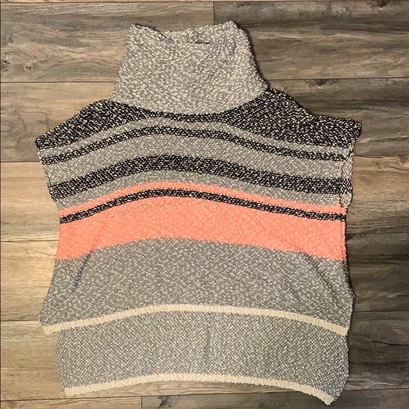 Striped poncho sweater - Picture 2 of 2